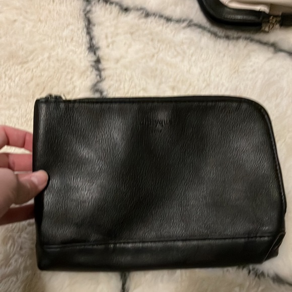 Diptyque 3 piece set toiletry bag set - Picture 4 of 7